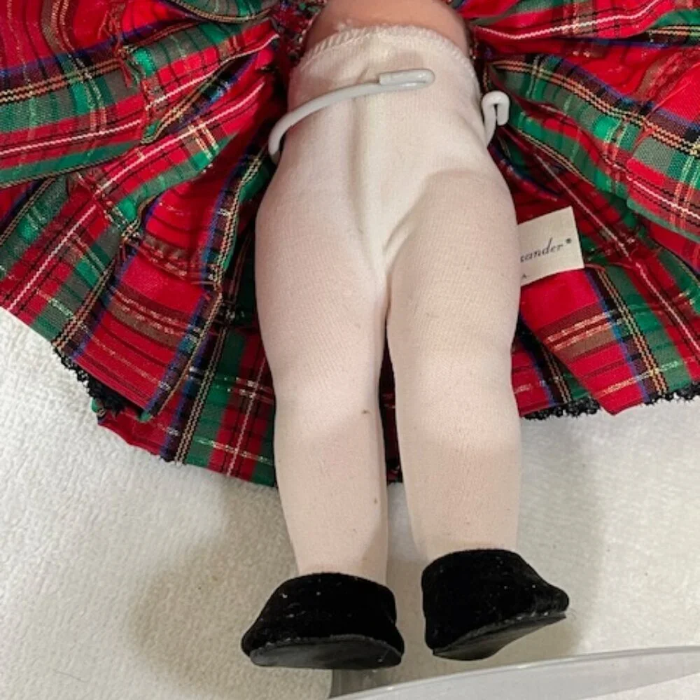 Rare Madame Alexander restrung 8